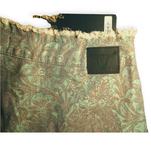 Lucky & Blessed | Maxi Skirt with Paisley Print and Fringe - Picture 5 of 7